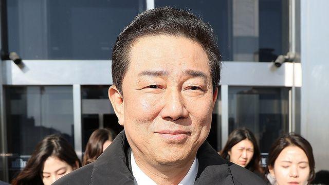 김병기 '공천헌금 수수·수사무마 청탁 의혹' 경찰에 줄고발(종합)