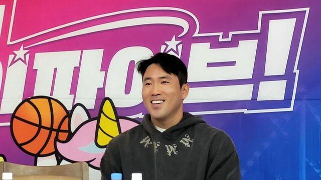 5전 6기 끝 성공… WKBL 올스타 찾은 롯데 전준우 