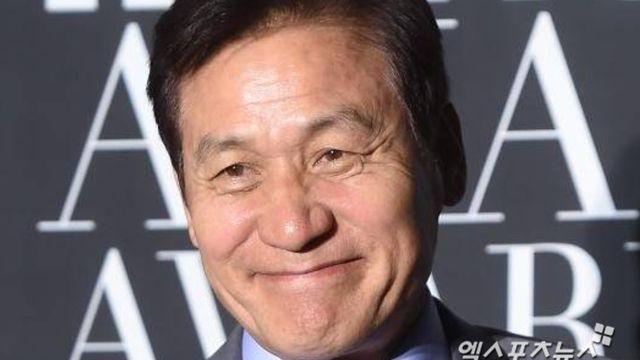 아들 오고 떠났다…'국민 배우' 안성기, 연말 응급실 이송→결국 별세 [엑's 이슈]