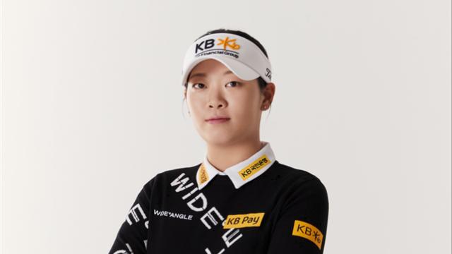 KLPGA 스타 방신실, 평택 취약계층 위해 성금 4천만원 기탁