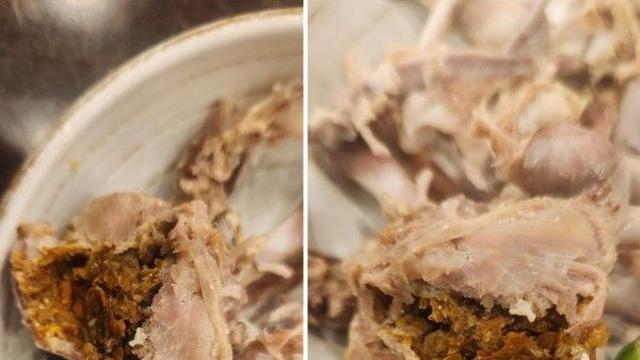 유명 식당 삼계탕에 닭똥 한가득...