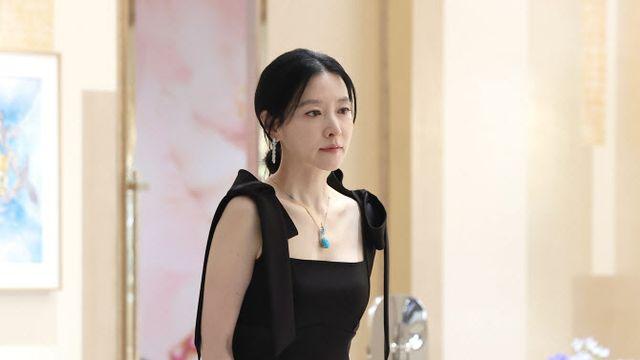 이영애, '김건희 친부' 주장 유튜버 상대 손배소 취하