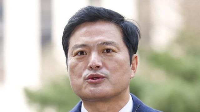 경찰, '강선우 공천헌금 의혹' 김태우 고발인 조사