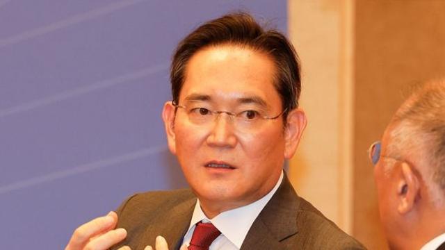 방중 중 포착…이재용 회장이 베이징에서 목격된 '의외의 장소'