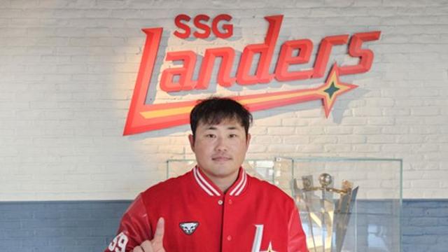 ‘포수는 경험’ SSG의 선택…이지영, 2년 더 랜더스맨