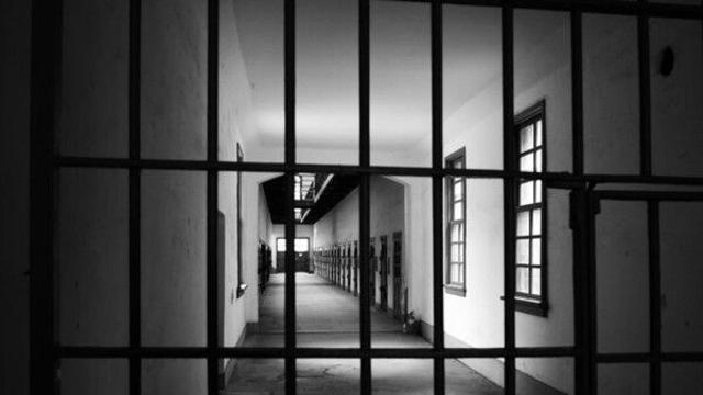 무기징역 살인범 男, 13년 만에 석방…법원이 밝힌 이유는?