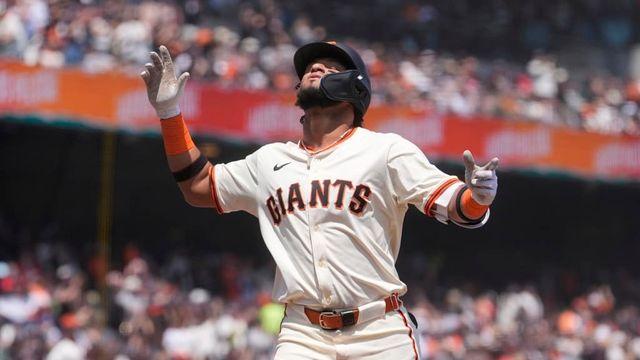 SF 날벼락!…'한국어 댓글' 이정후 절친 행방불명→'트럼프 공습' 직격탄 맞았다