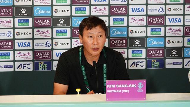 김상식 매직, 월드컵 진출국 꺾었다! 용병술 아시아 강타!…베트남, '세트피스 두 방'으로 요르단 격파→U-23 아시안컵 '첫 승'