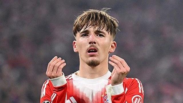 '17세 독일 이천수' 끝내 고개 숙였다→정중히 사과 