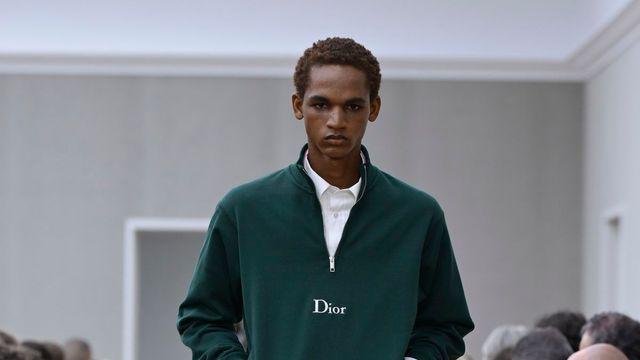 올해는 니트에 지퍼가 있어야 멋지대요