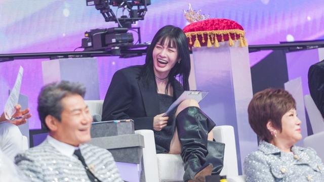 '미스트롯4'  모두가 경악한 퍼포먼스 나온다! “접신한 줄..말도 안 되는 무대”