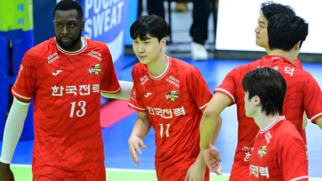 남자배구 '1순위 신인' 방강호, 체중 77.5㎏→82.5㎏ 늘린 이유