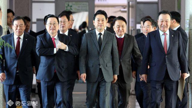 대전 국민의힘, '장동혁 쇄신안' 공감… 범여권은 '선거용 연출' 혹평