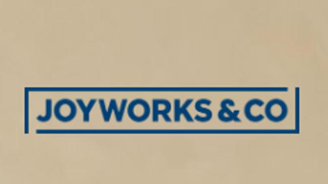 [특징주] 조이웍스앤코, 미국 '호카' 본사와 계약해지에 급락