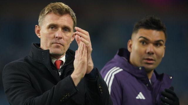 감독 경질 맨유, 번리와 무승부…감독 바꾼 첼시는 풀럼에 덜미