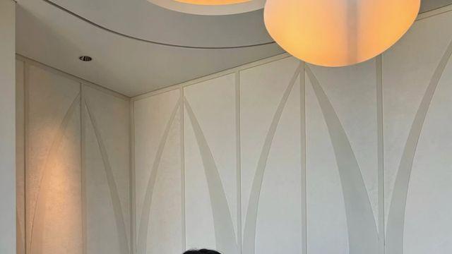 ‘환승연애’ 이코코, 손종원 셰프 만났다… 꽃 선물 인증 [IS하이컷]