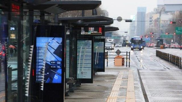 30대 중국인, 길거리 여학생에 강제 입맞춤…“한순간의 충동”