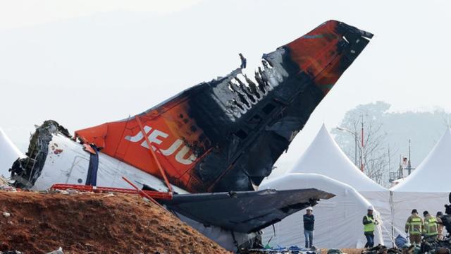 “무안공항 둔덕 없었으면 전원 생존“ 분석 결과…유가족 “명백한 인재“