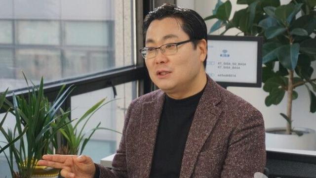 [경제인터뷰] 김인만 