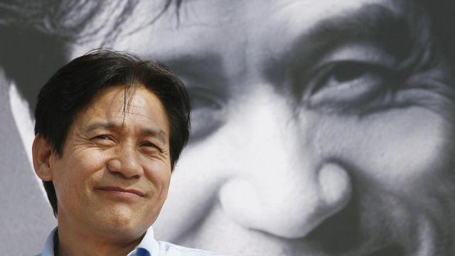 故 안성기 인품 어디까지…“1년에 한 번 힐튼호텔 초대” 관리사무소 직원 챙긴 미담 확산