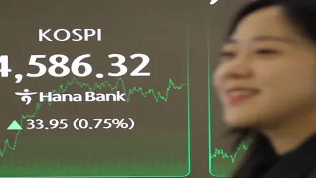 코스피 6거래일 연속 역대 최고치 경신…4580대 마감