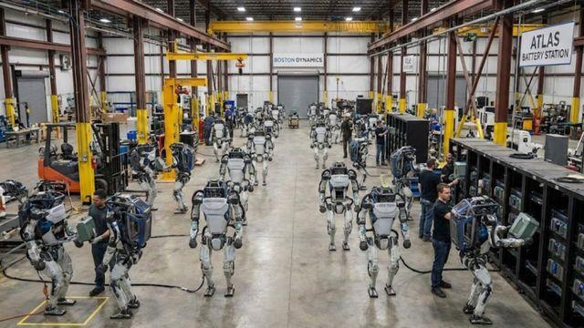 ‘인간처럼 4시간 작업 후 새 배터리 교체’. 현장 투입될 휴머노이드 로봇 ‘아틀라스’ 대해부