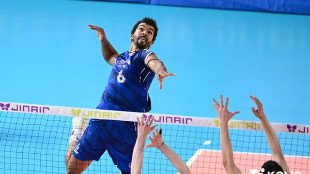 '아히 35점' 최하위 삼성화재, 풀세트 끝에 한국전력 제압