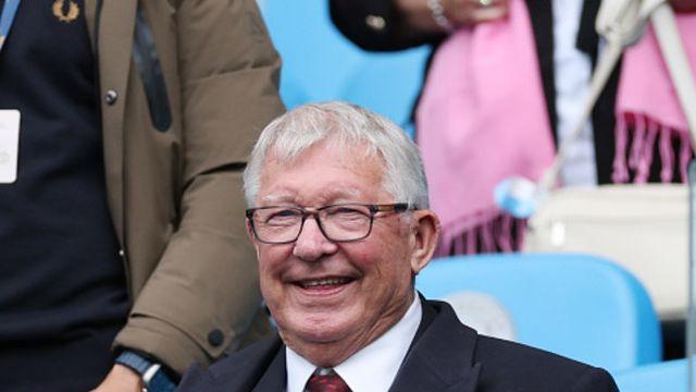 “퍼거슨이 악취처럼 맴돌고 있어” 로이 킨의 역대급 ‘충격’ 주장…“대체 누가 맨유에서 결정 내려?”