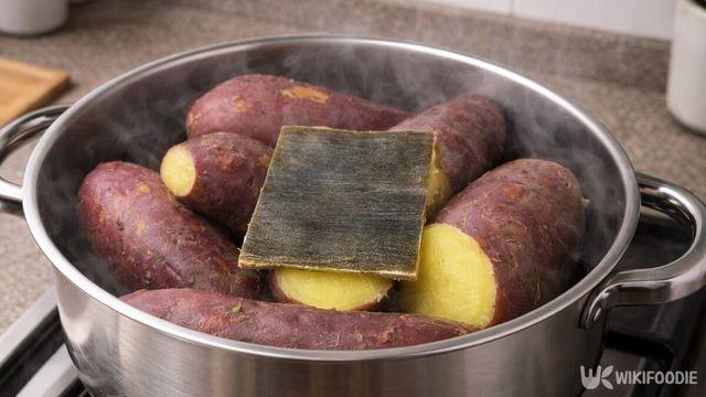 고구마 삶을 때 '다시마'를 넣어보세요… 지금껏 몰랐던 신세계가 열립니다