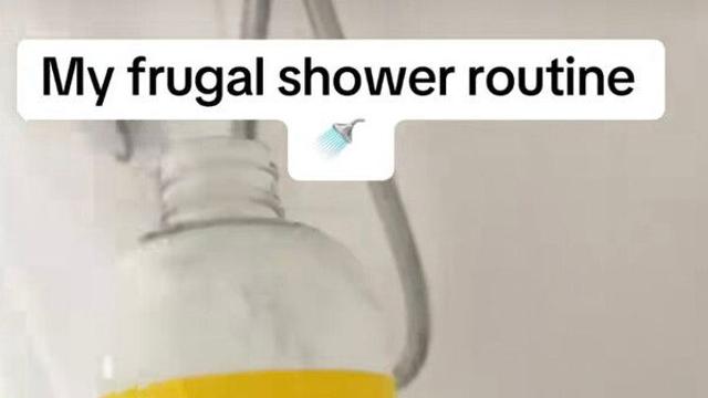 샤워한 물로 바닥 청소·5년 된 비누 사용…싱글맘 '극단적 절약' 루틴 논란