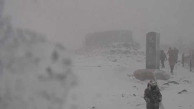 강원남부·산지 대설특보…최대 15cm 폭설