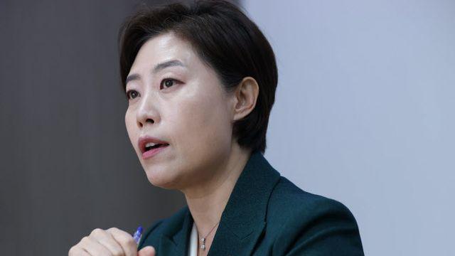 '현지누나 우리도 챙겨줘요’의 주인공…野서지영의 백드롭 정치[파워초선]