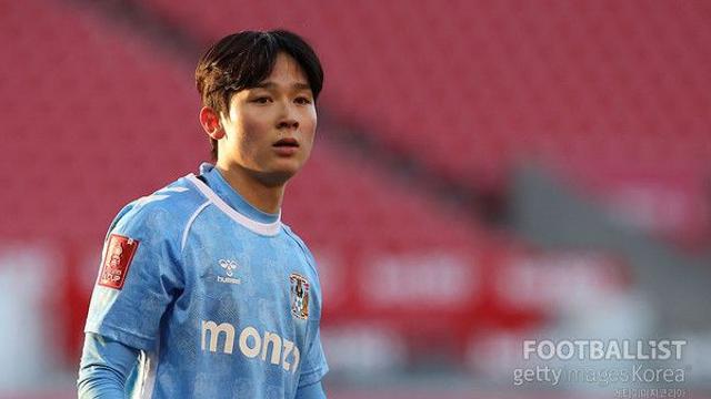 양민혁 폭발적인 데뷔전에 램파드 감독 반응 “영입생 경기력 좋았다, 앞으로 기대돼”