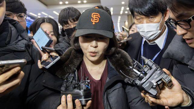 '1억 공천헌금' 의혹 김경, 3시간 30분 조사 끝 귀가