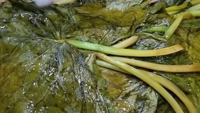 겨울에는 김치보다 더 손이 많이 가는 '이 반찬', 식초는 꼭 넣으세요