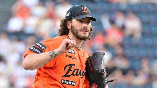 '韓 무대 평정→438억 초대박' 폰세 향한 토론토 기대감 크네…