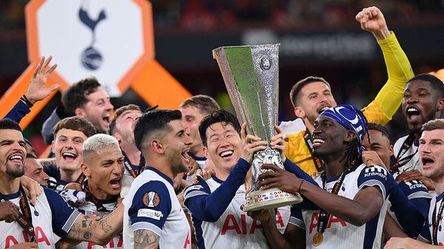 주장이 내부 저격? 손흥민과 비교되네...토트넘 주장 자격 없는 로메로, 결국 떠난다! 