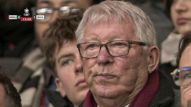 퍼거슨도 표정 관리 실패! 맨유, 무려 ‘44년 만에’ 충격 기록 작성…‘FA컵+리그컵 첫 경기 탈락’