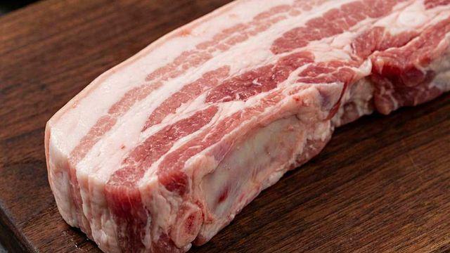 삼겹살 고를 때 '색깔' 말고 '이것' 크기를 잘 보세요…너무 쉬워서 놀라요