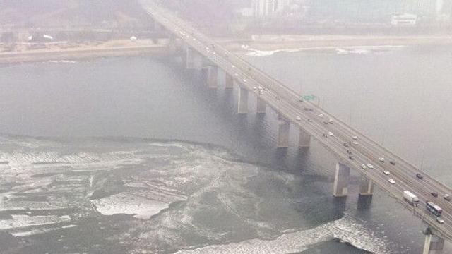 아침 최저 영하 15도 '꽁꽁'…낮부터 기온 올라[오늘날씨]