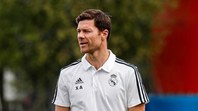 레알 마드리드, 사비 알론소 감독 경질… 7개월 만에 끝난 전설의 귀환