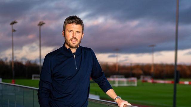 ‘박지성 전 동료 왔다’ 맨유, 임시 사령탑에 캐릭 감독 선임