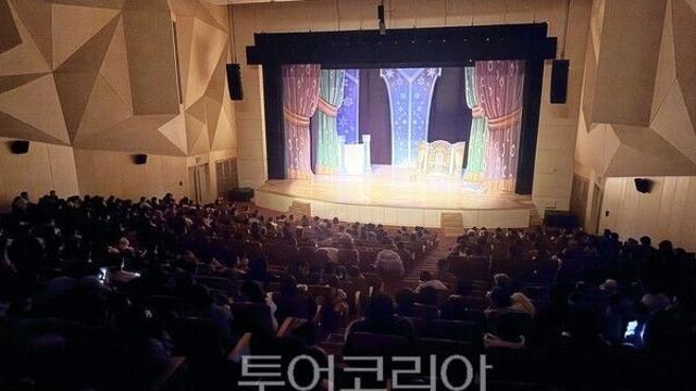 강진아트홀, 활력 넘치는 첫 출발···반값여행 관광코스 문의 쇄도