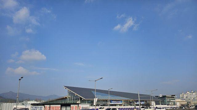 45→2층 쪼그라든 대전 유성터미널…60층 기대감 넘치는 서울 고속터미널