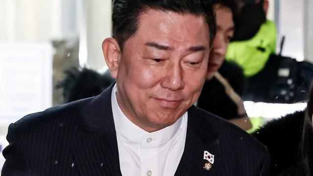 '공천헌금 의혹' 김병기 의원 부부 결국 출국금지 조처... 금고는 찾지 못해