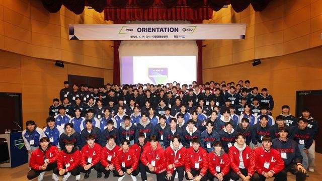 한화-삼성 루키들 배짱, 이대호가 반했다…