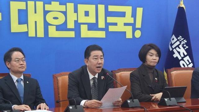 경찰, ‘3000만원 수수 혐의’ 김병기 자택 등 6곳 압수수색···수사 본격화