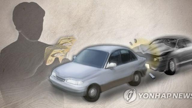 교통법규 위반차량 골라 고의 추돌…거액 챙긴 20대 구속송치