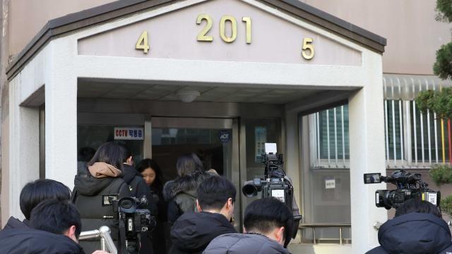 경찰, 김병기 '사라진 금고' 행방 추적…차남 자택서 CCTV 확인