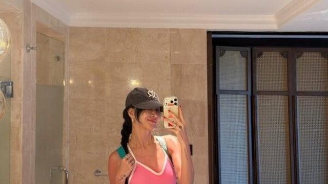 엄태웅 아내 윤혜진, 발리 여행 중 핑크 수영복 자태 공개… 